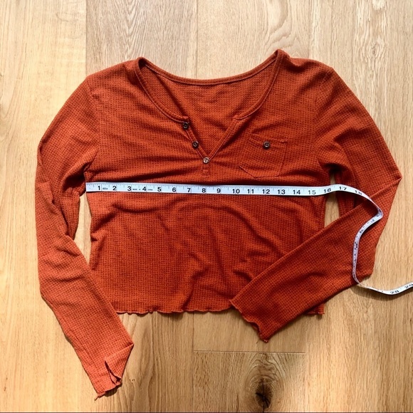 Crop Top Long Sleeves Orange Tee - S - Picture 7 of 12